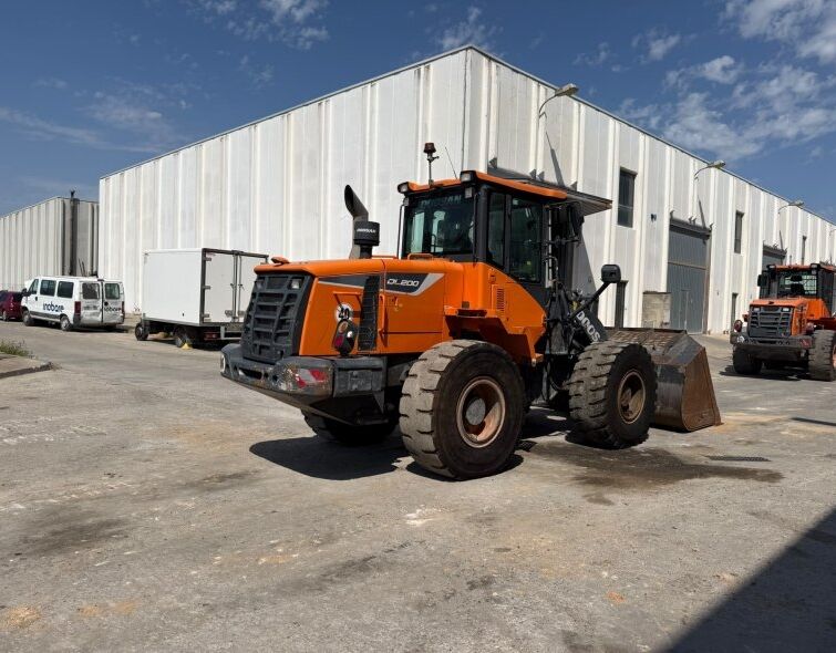 DOOSAN DL200-5 **WHEEL LOADER**